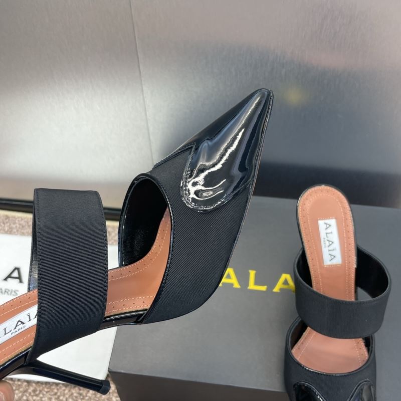 Alaia Sandals